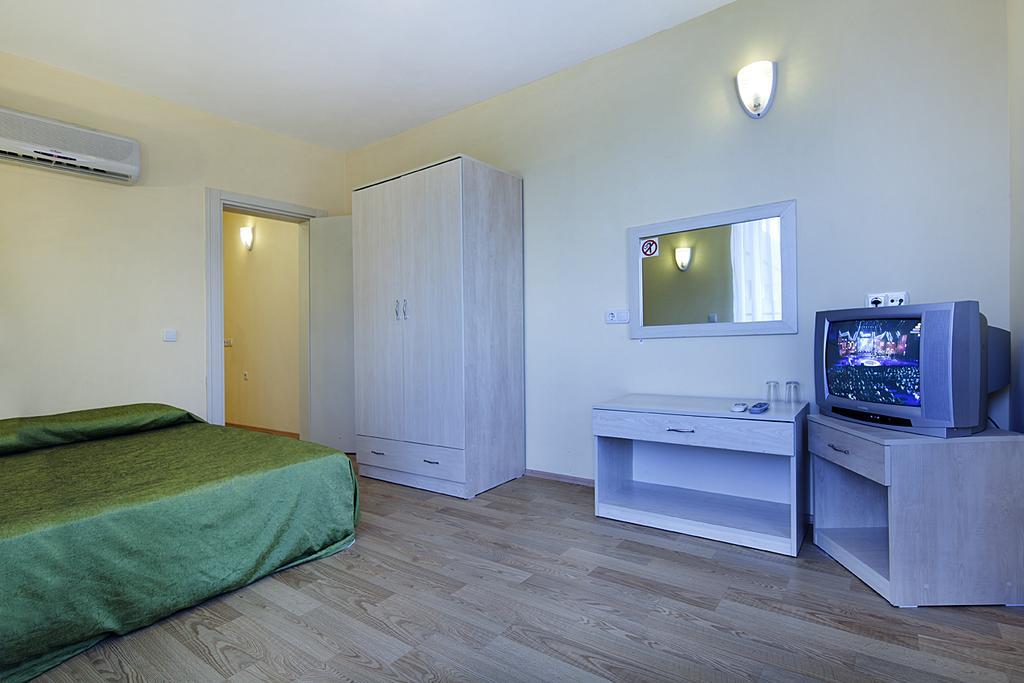 Larissa Garden Hotel Κεμέρ Εξωτερικό φωτογραφία